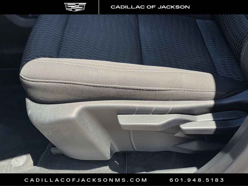 Used 2026 Chevrolet Equinox LT AWD/4WD image 22