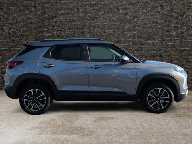 New 2026 Chevrolet TrailBlazer LT w/ Driver Confidence Package image 3