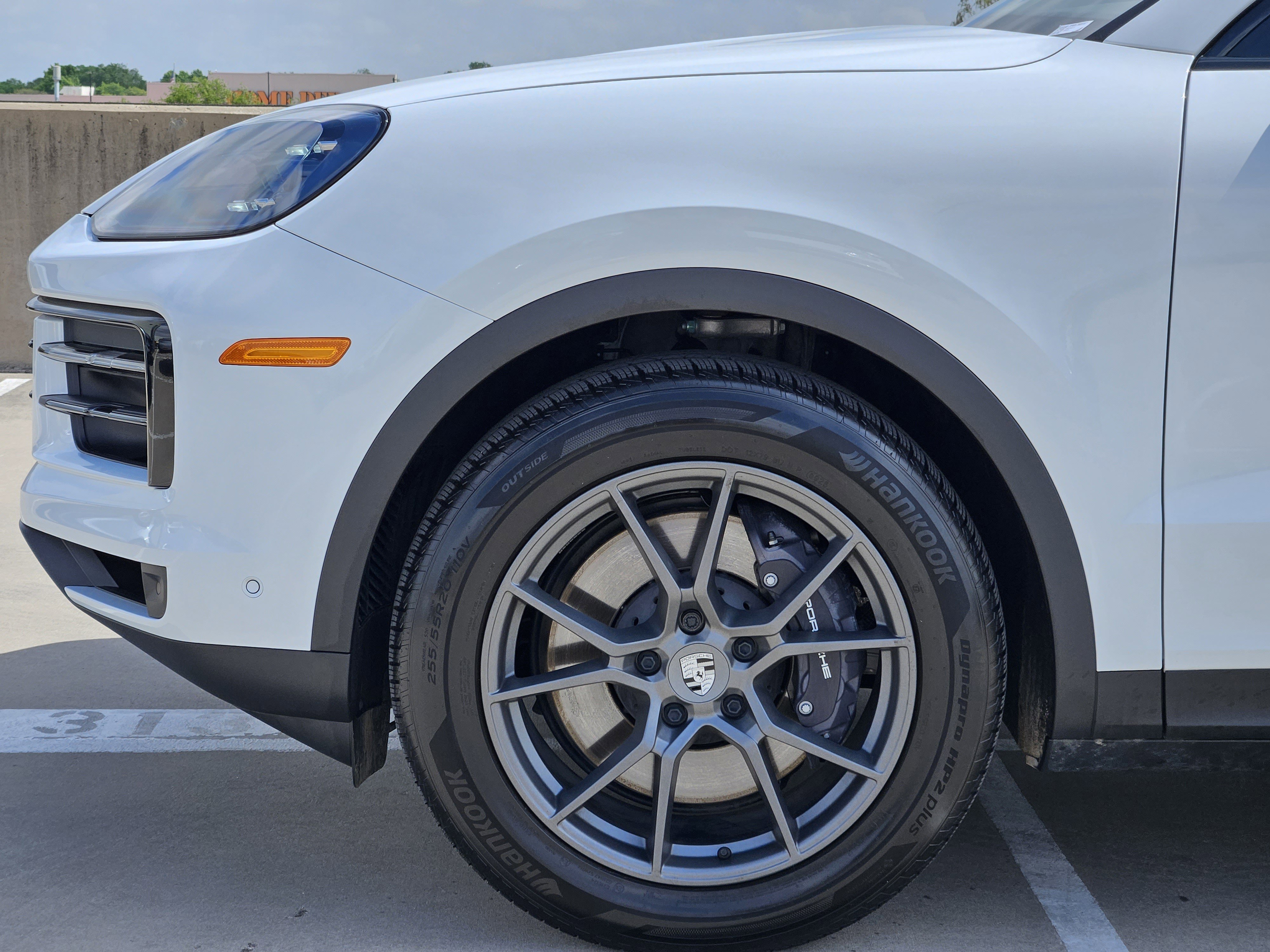 Certified 2026 Porsche Cayenne Coupe image 13