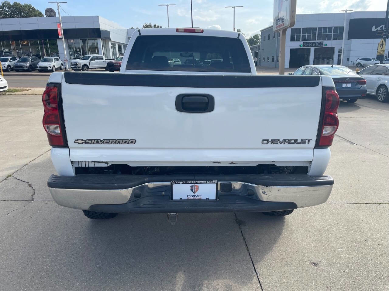 Used 2006 Chevrolet Silverado 2500 LT w/ Heavy-Duty Power Package image 19