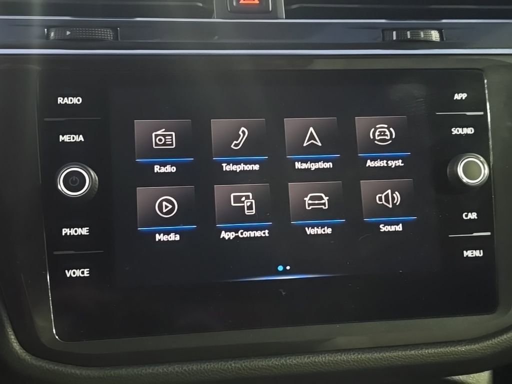 Used 2021 Volkswagen Tiguan SEL image 17