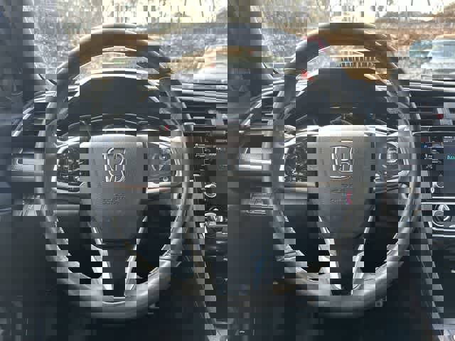 Used 2020 Honda Civic Sport image 7