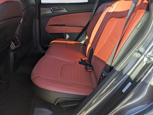 Used 2024 Kia Sportage SX image 18