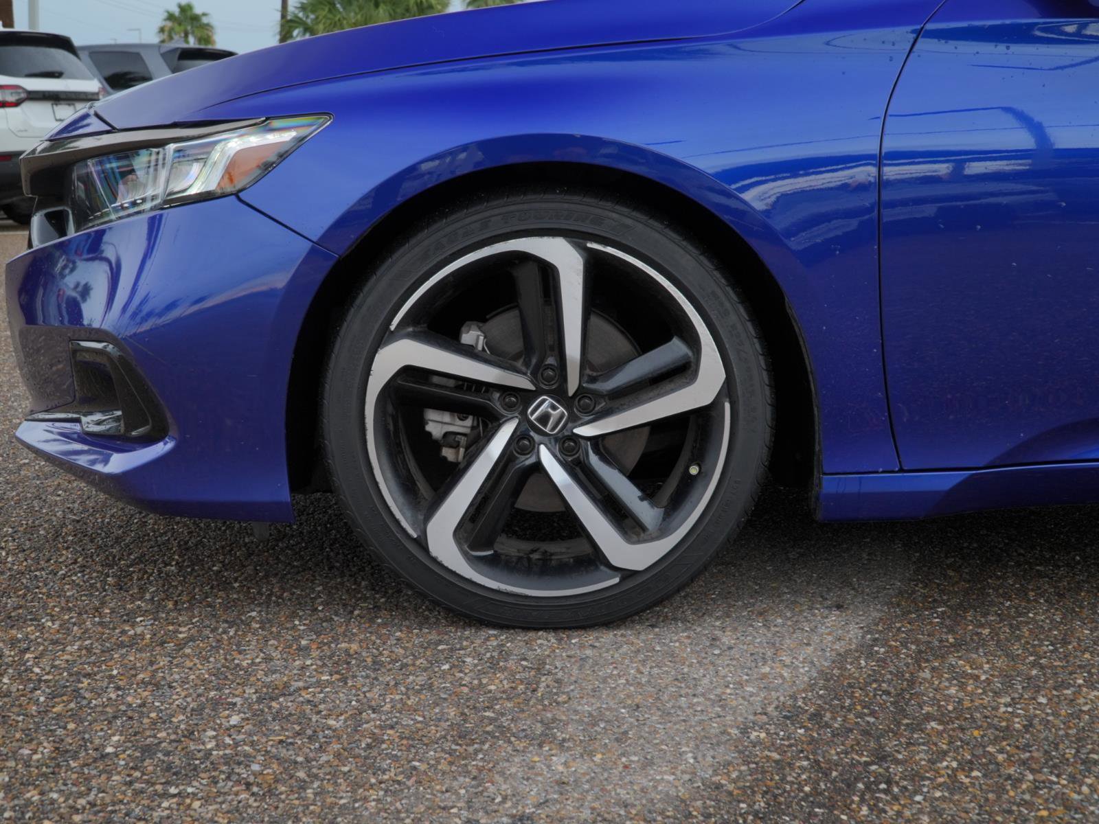 Used 2022 Honda Accord Sport image 10