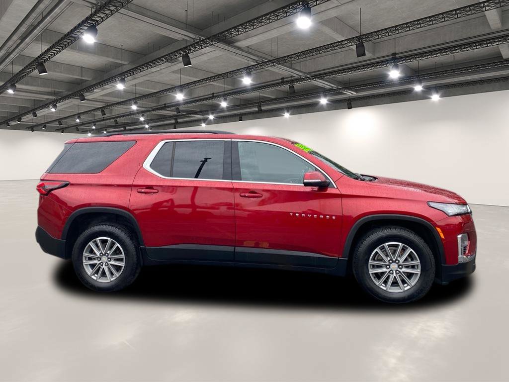 Used 2023 Chevrolet Traverse LT image 8