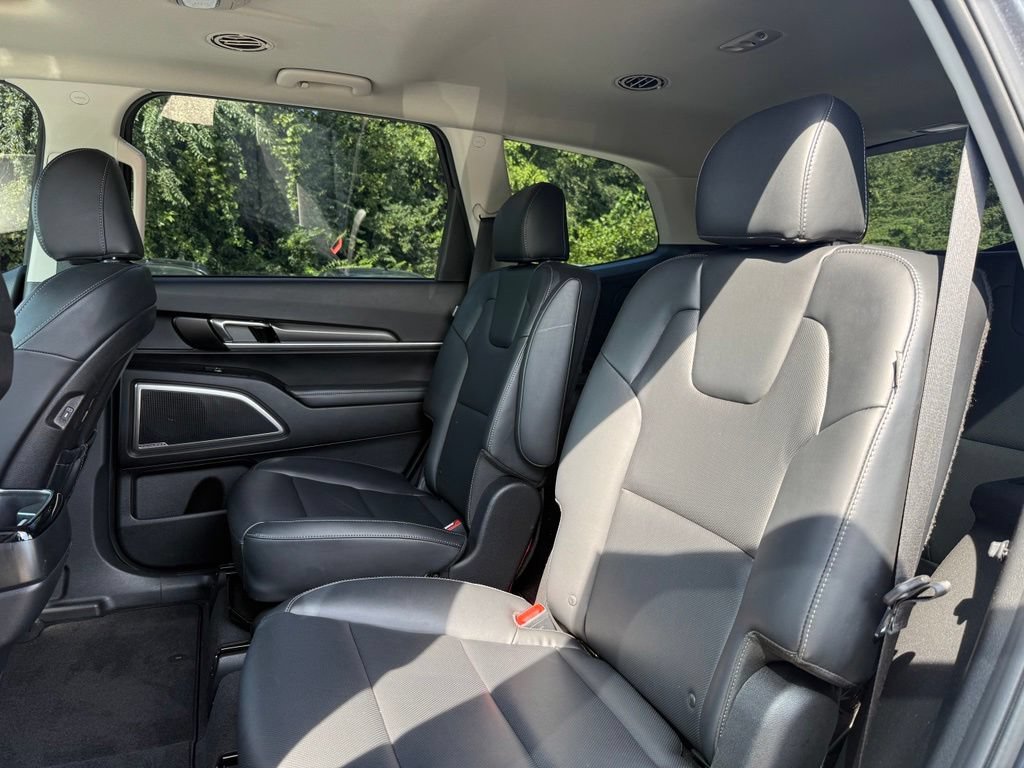 Used 2024 Kia Telluride S w/ S Sunroof Package AWD/4WD image 13