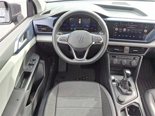 Used 2022 Volkswagen Taos SE image 11