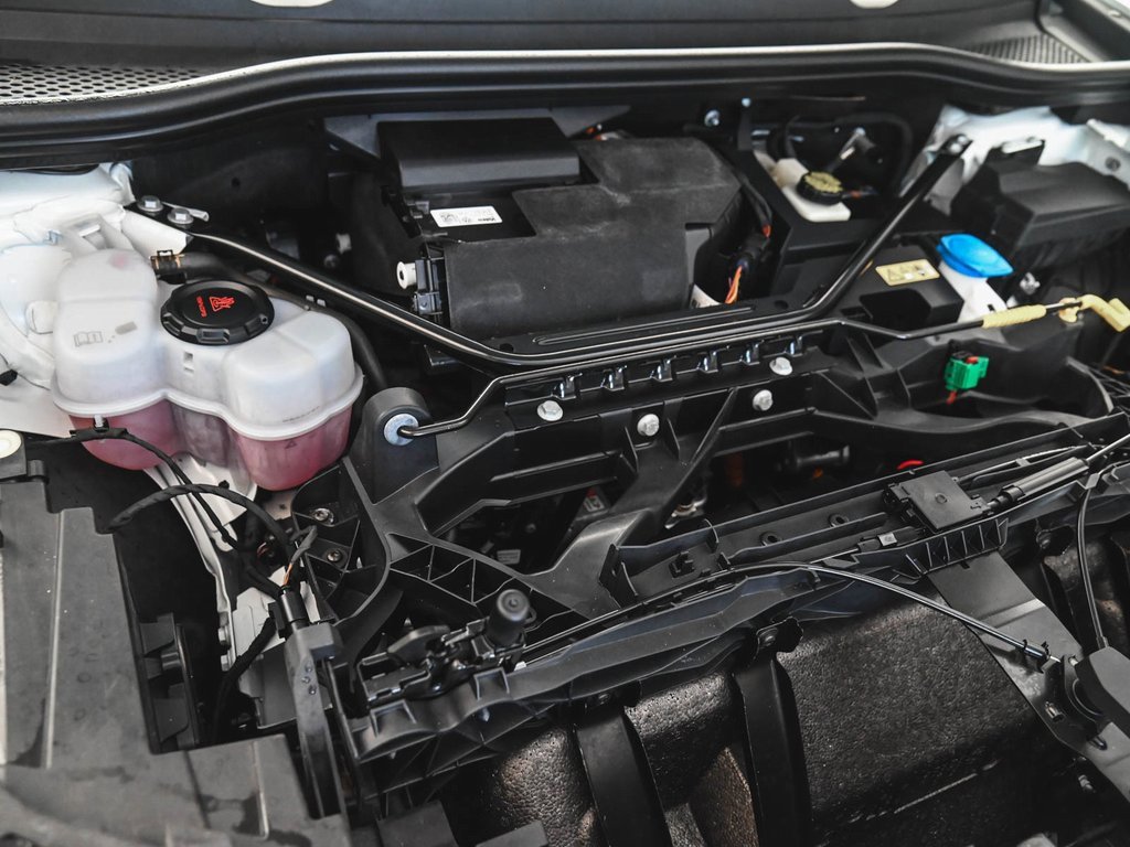 Used 2022 Audi Q4 e-tron Premium Plus w/ Premium Plus image 34