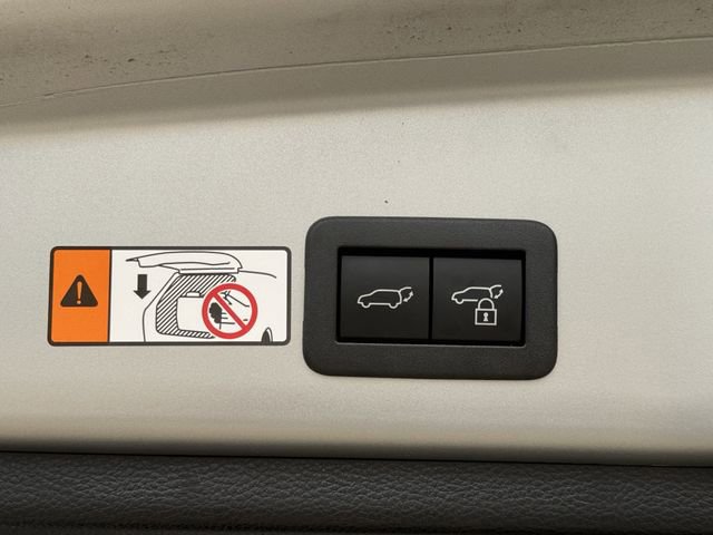 Used 2025 Toyota Corolla Cross AWD Hybrid w/ Convenience Package image 35
