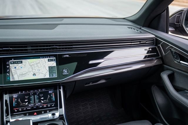 Used 2023 Audi SQ8 Prestige image 34