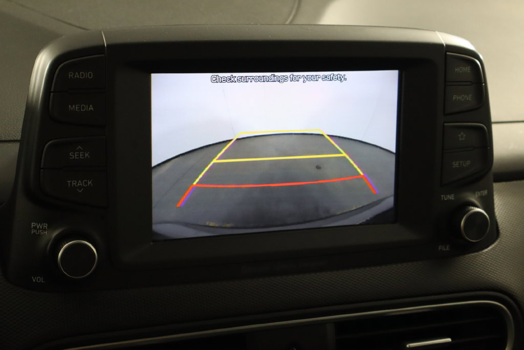 Used 2021 Hyundai Kona Limited FWD image 35
