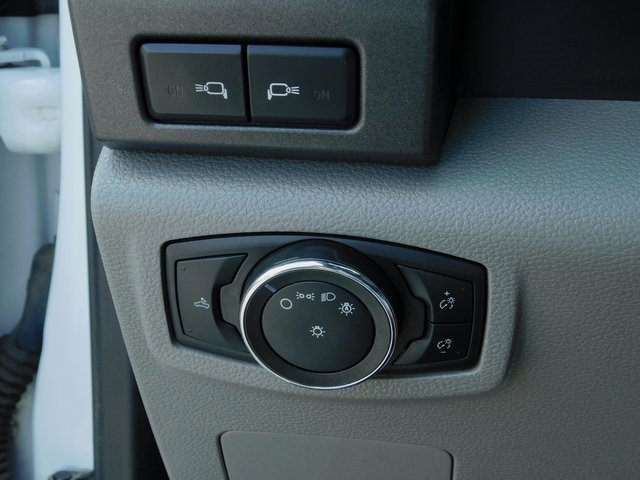 Used 2022 Ford F550 XL w/ Power Equipment Group image 25