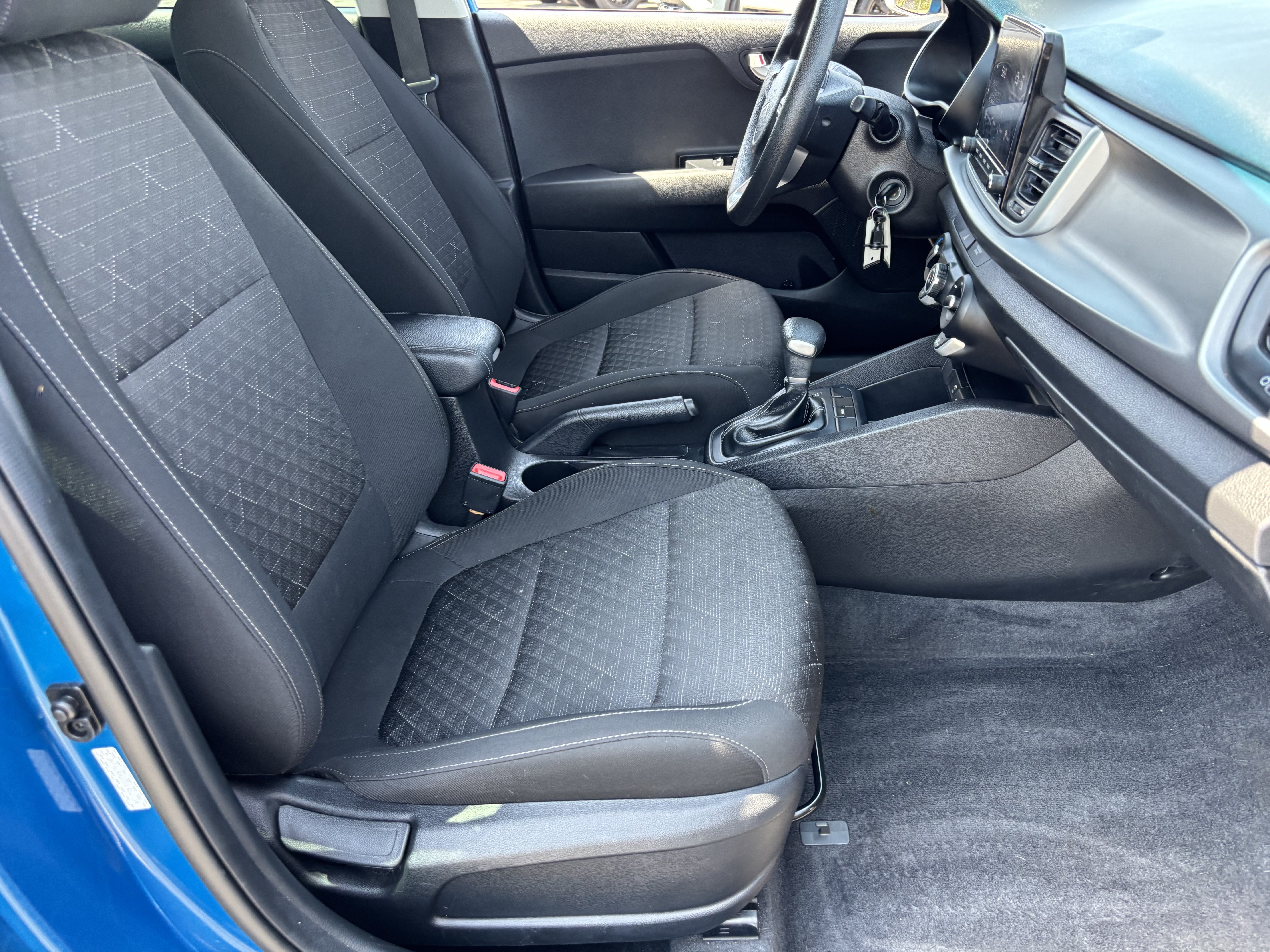 Certified 2022 Kia Rio S FWD image 9