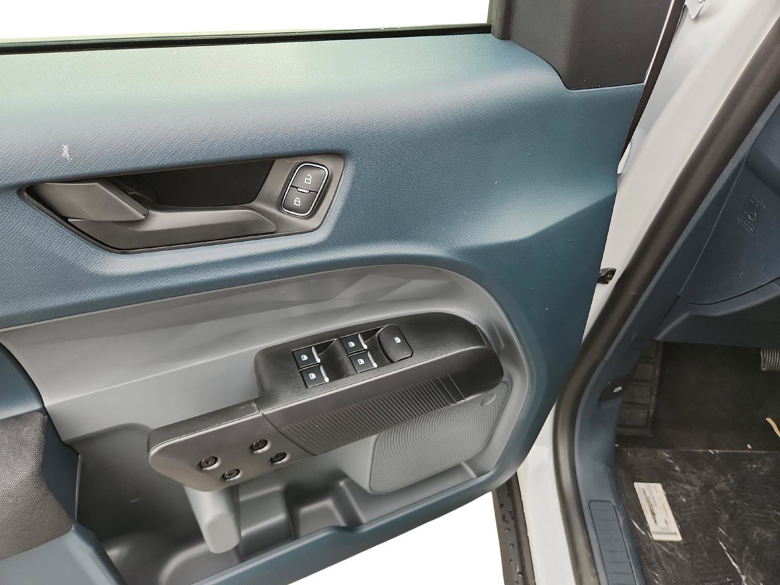 New 2026 Ford Maverick XL image 18