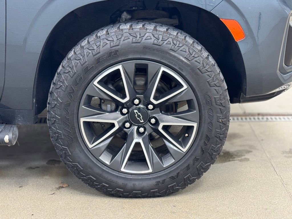 Used 2021 Chevrolet Tahoe Z71 AWD/4WD image 4