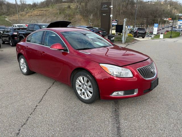Used 2013 Buick Regal Leather image 7