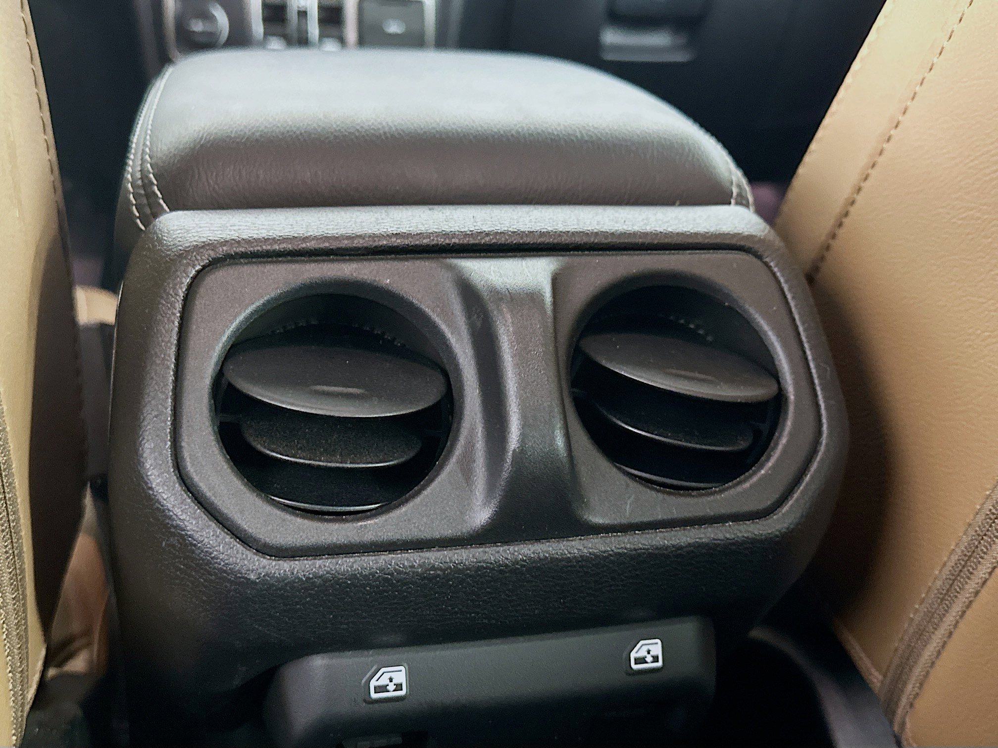 Used 2022 Jeep Wrangler Sahara w/ Cold Weather Group image 26