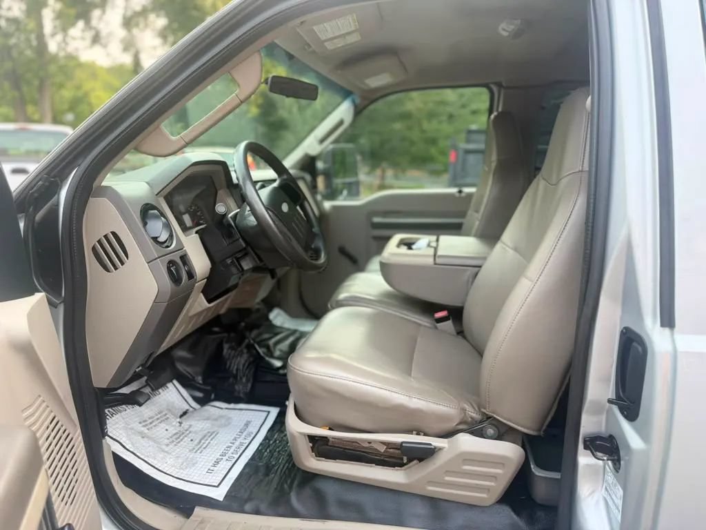 Used 2008 Ford F250 FX4 AWD/4WD image 9