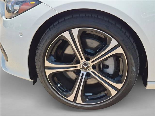 Used 2023 Mercedes-Benz C 300 Sedan image 25