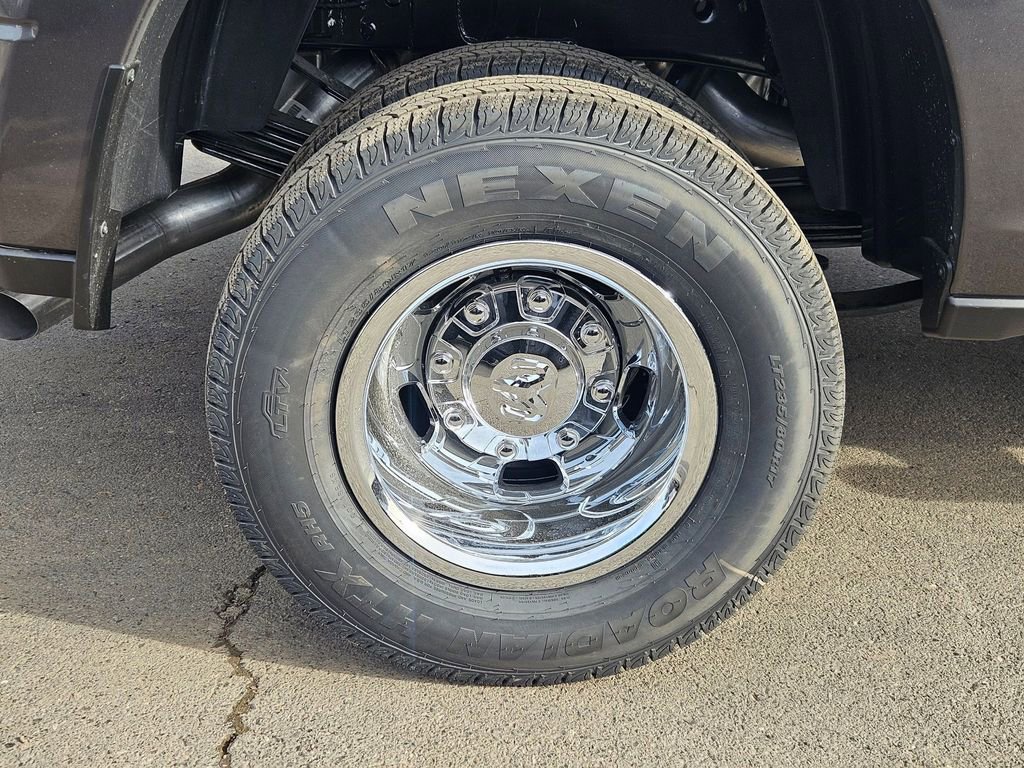 New 2026 RAM 3500 Tradesman image 9
