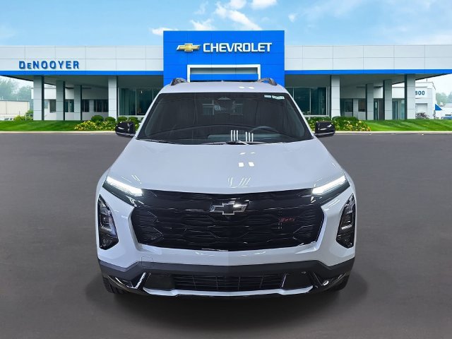 New 2026 Chevrolet Equinox RS w/ Convenience Package III FWD image 3
