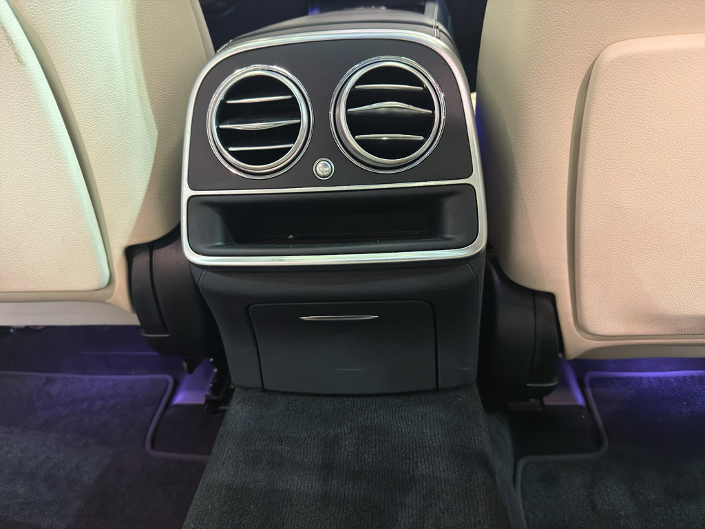 Used 2015 Mercedes-Benz S 550 Sedan image 27