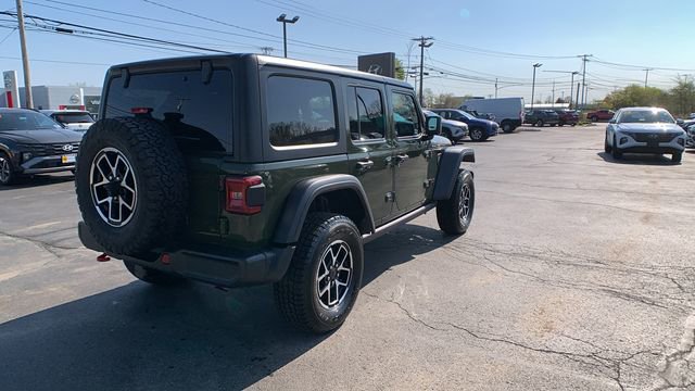 Used 2024 Jeep Wrangler Unlimited Rubicon AWD/4WD image 5