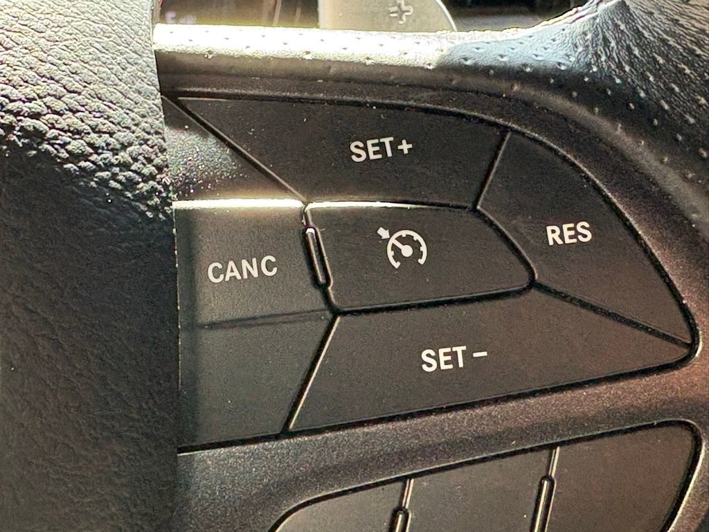 Used 2021 Dodge Durango R/T RWD image 11