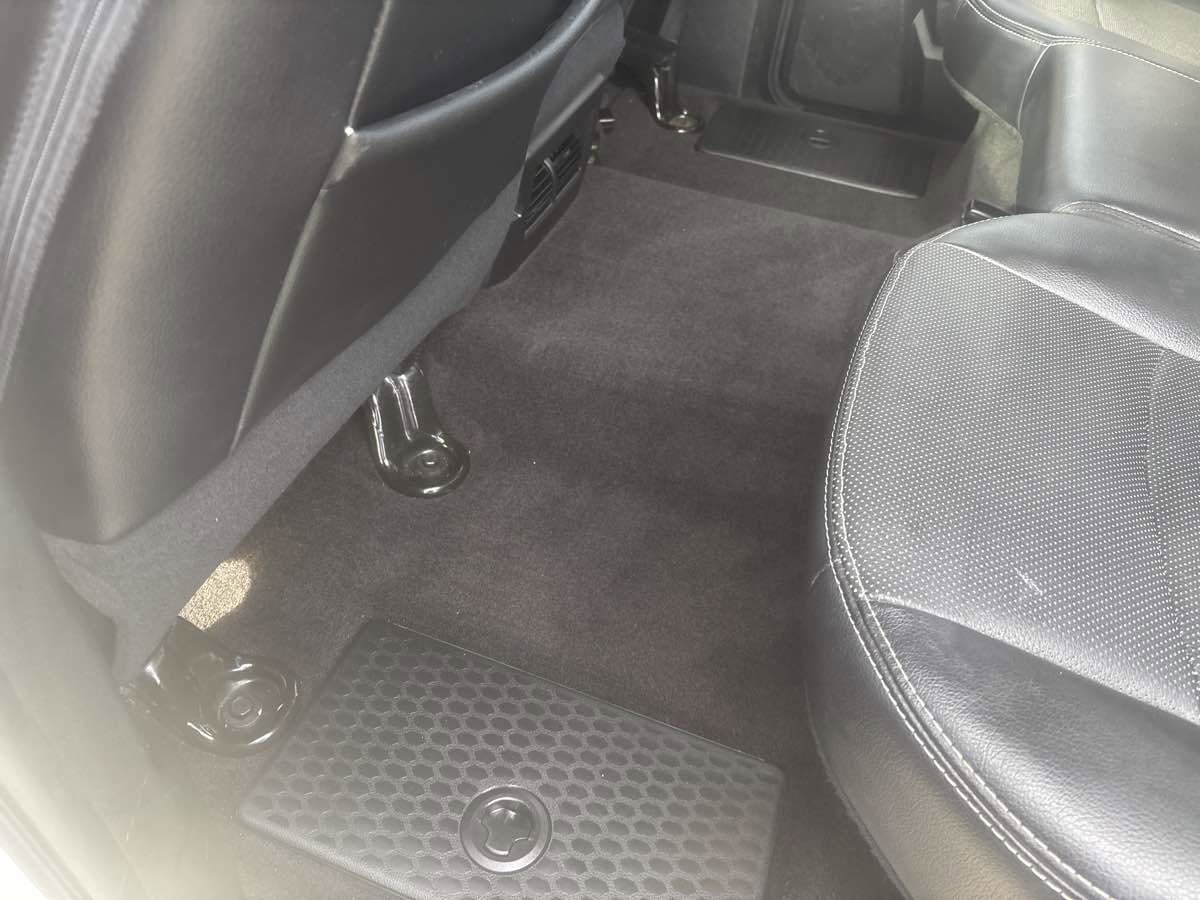 Used 2017 RAM 1500 Laramie w/ Convenience Group image 28