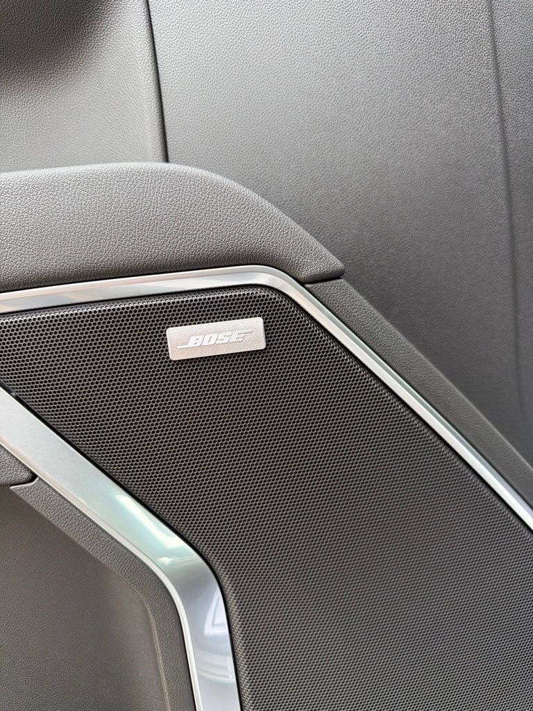 New 2026 GMC Sierra 1500 Elevation w/ Elevation Premium Package AWD/4WD image 12