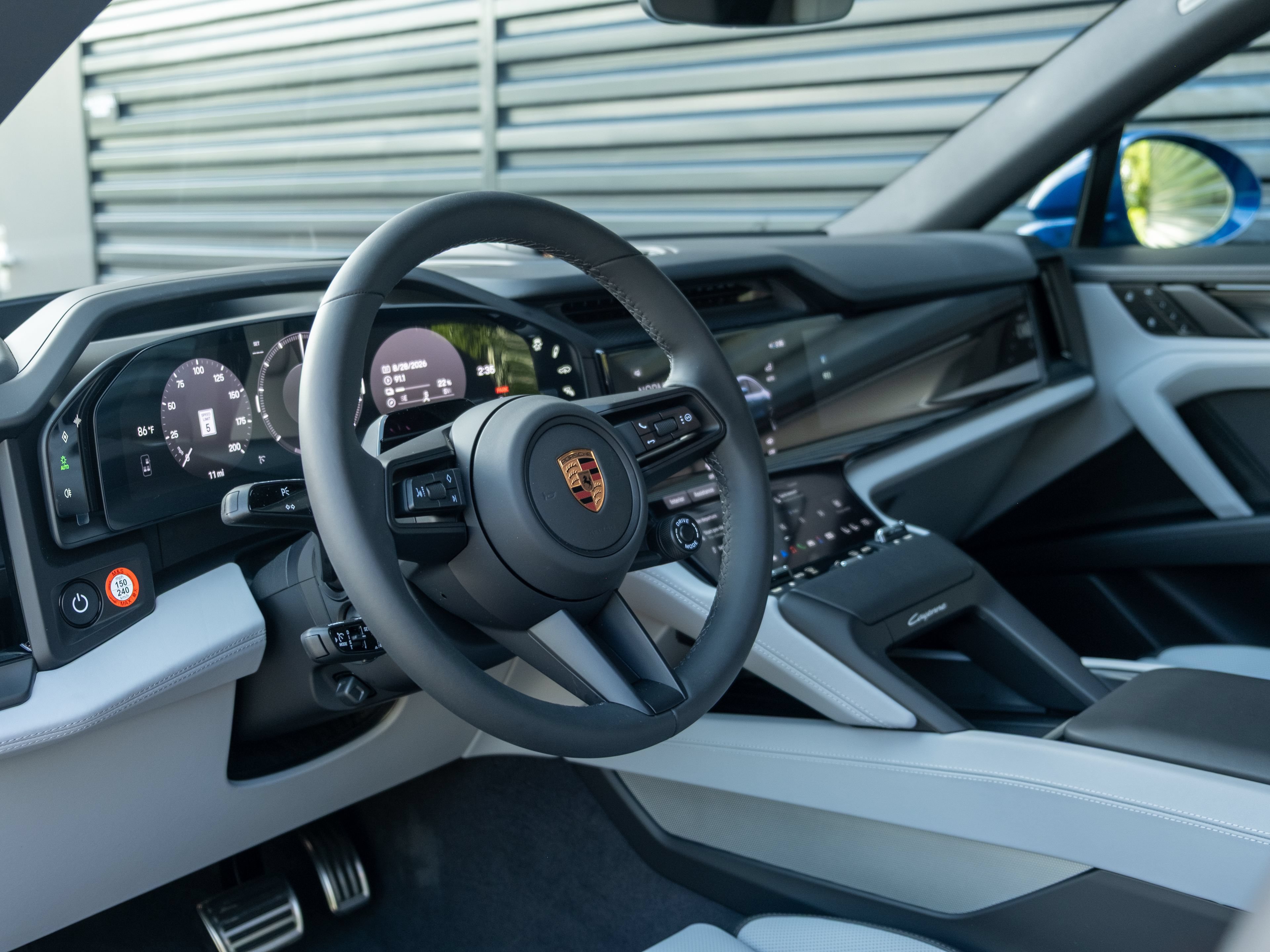 New 2026 Porsche Cayenne S AWD/4WD image 4