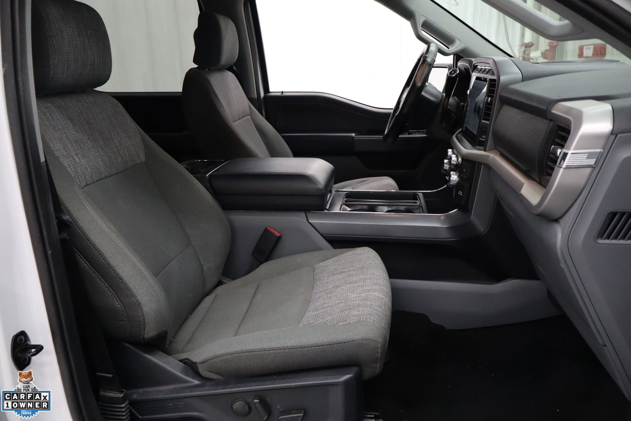 Certified 2022 Ford F150 XLT w/ Equipment Group 302A High image 25