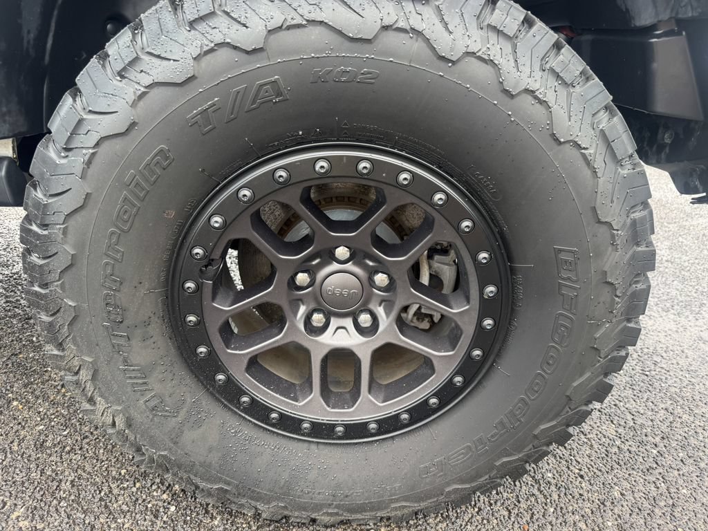 Used 2022 Jeep Wrangler Unlimited Sport AWD/4WD image 6