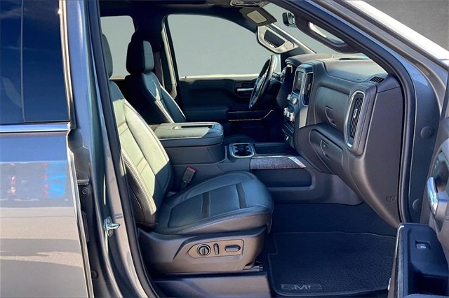 Used 2022 GMC Sierra 1500 Denali w/ Denali Reserve Package image 5