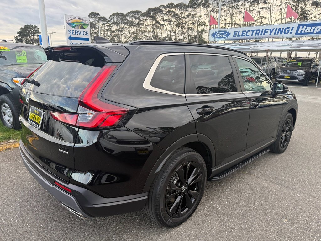 Used 2023 Honda CR-V Sport Touring image 5