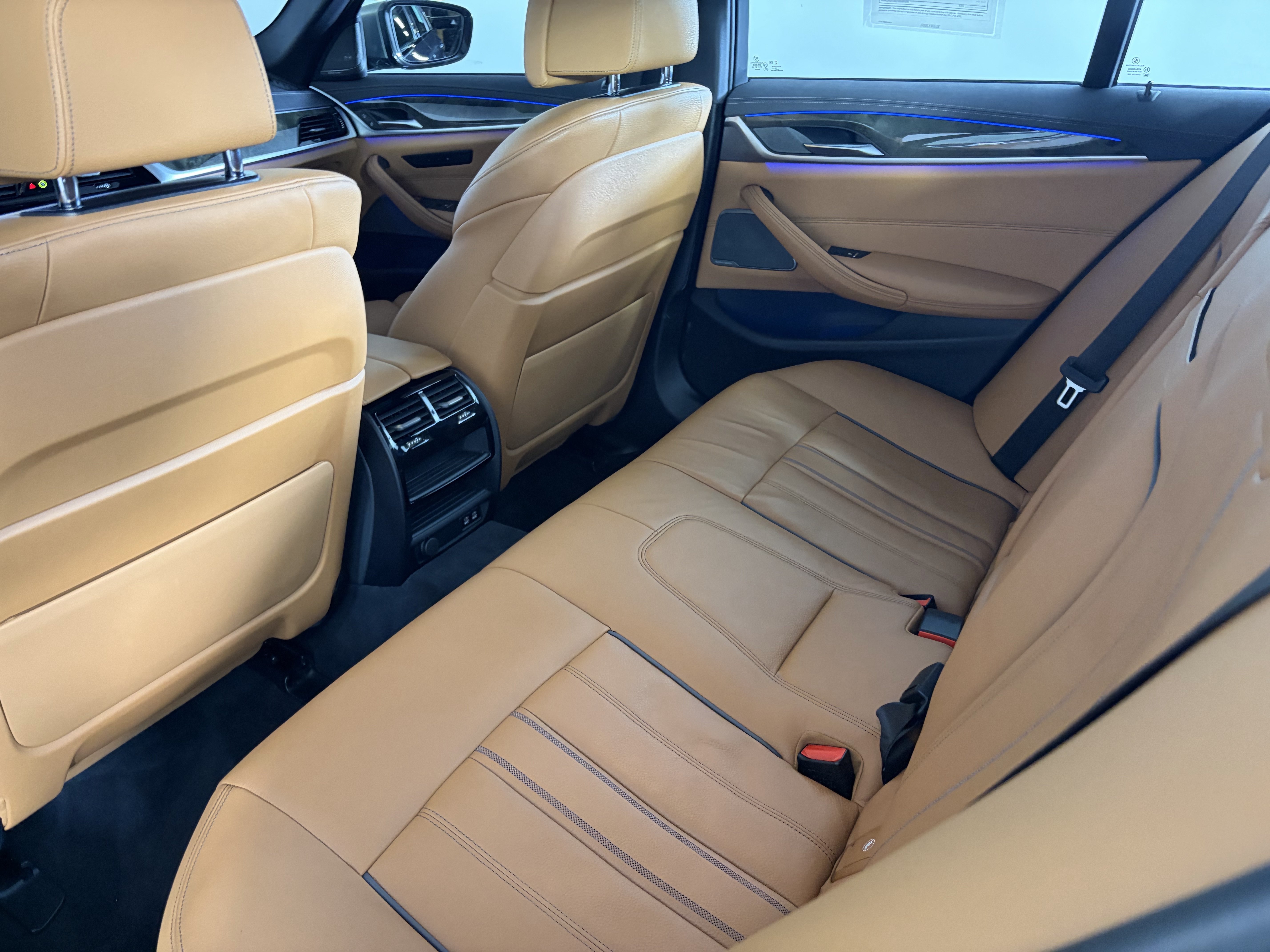 Certified 2023 BMW M550i xDrive AWD/4WD image 16