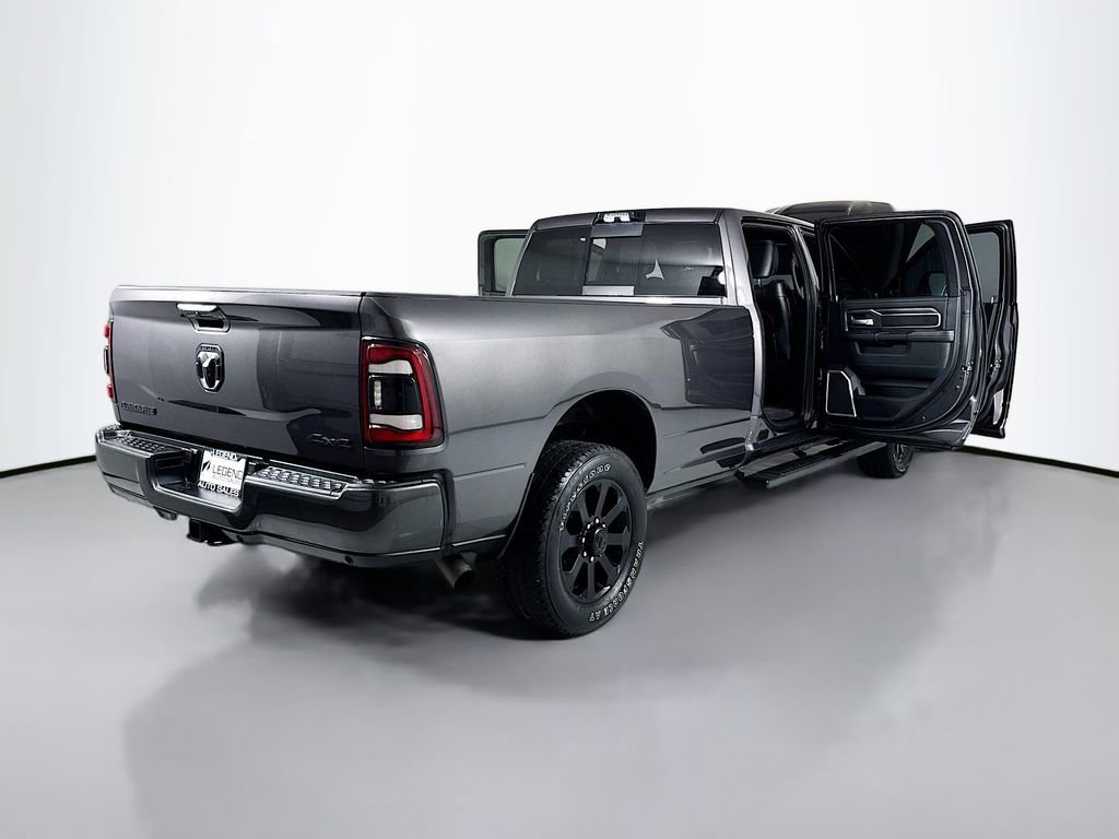 Used 2024 RAM 3500 Laramie w/ Night Edition image 27