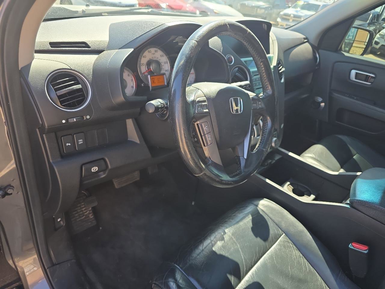 Used 2010 Honda Pilot Touring image 10