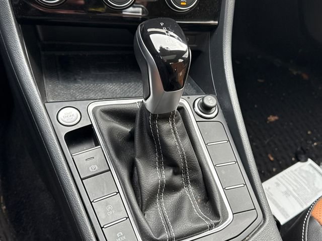 Used 2024 Volkswagen Jetta SEL image 23