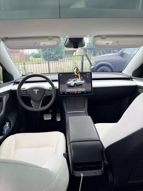Used 2024 Tesla Model Y Performance AWD/4WD image 5