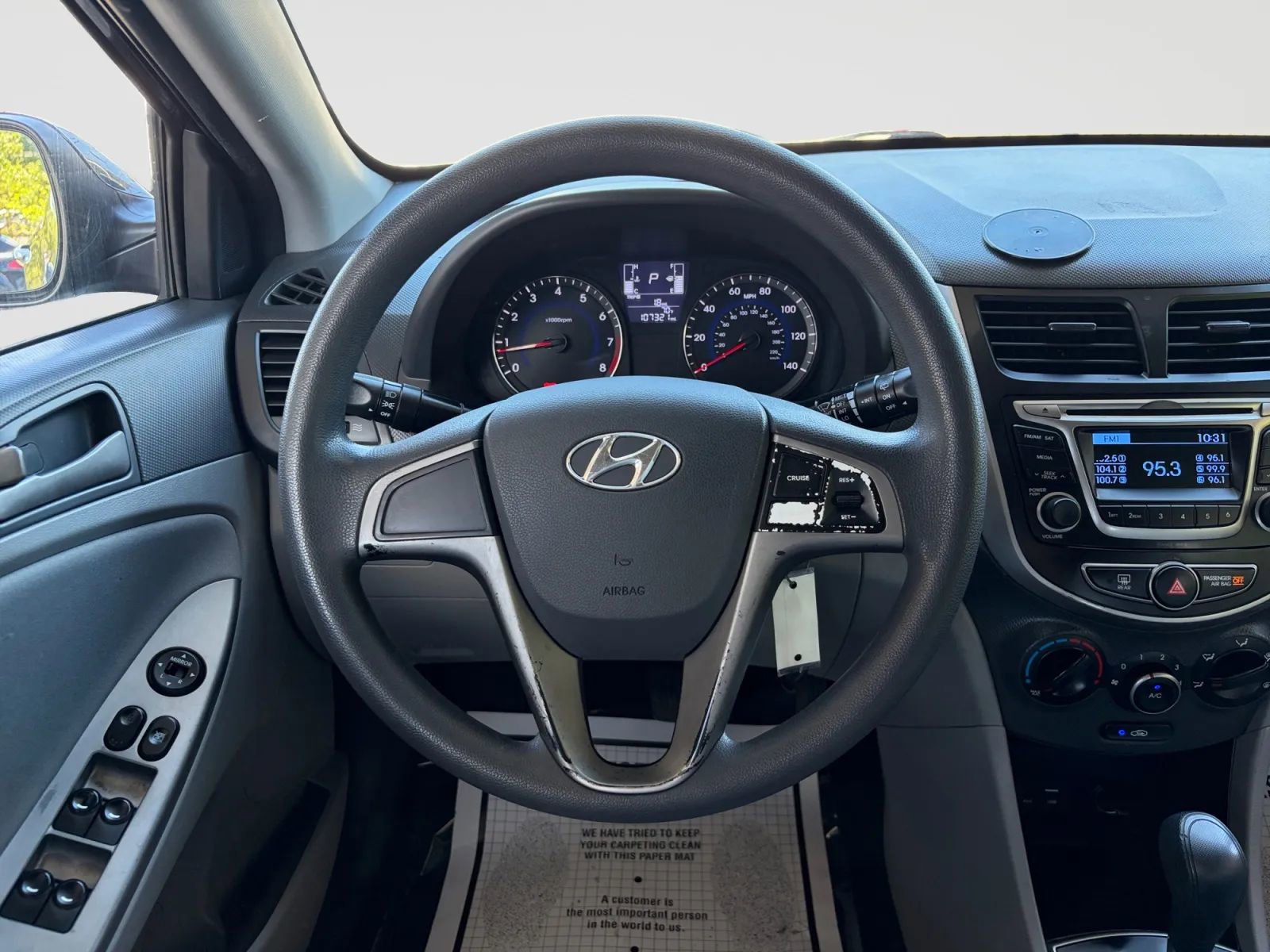 Used 2016 Hyundai Accent SE FWD image 26