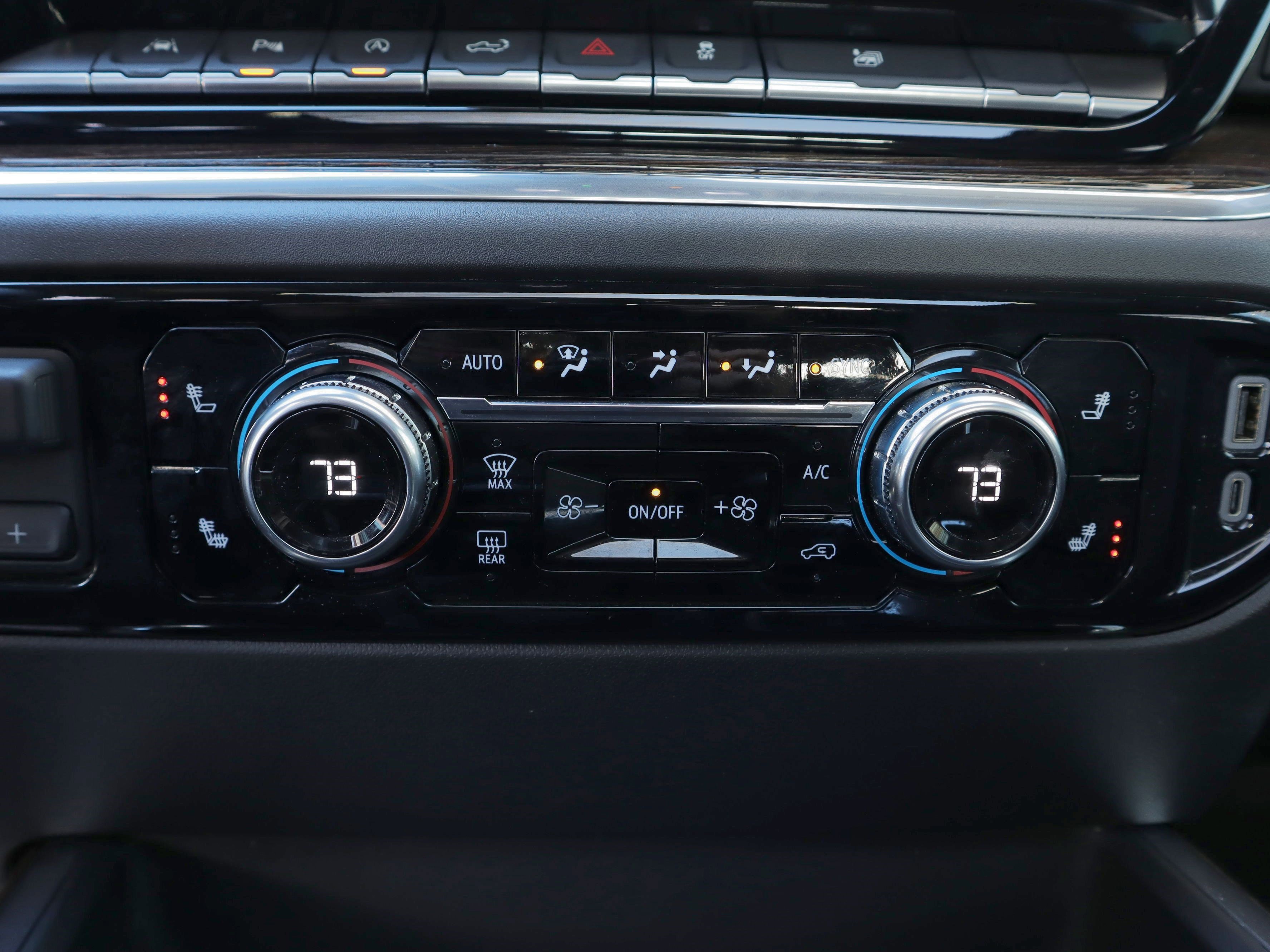 Used 2025 GMC Sierra 1500 Elevation w/ Elevation Premium Package image 26