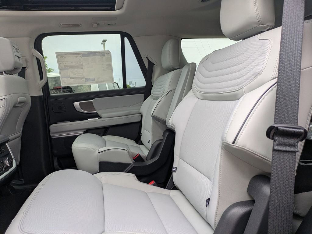 New 2026 Ford Expedition Platinum AWD/4WD image 16