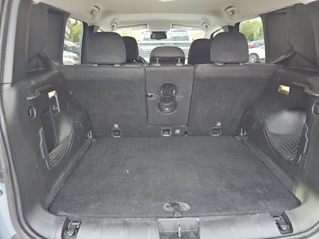 Used 2016 Jeep Renegade Trailhawk image 17