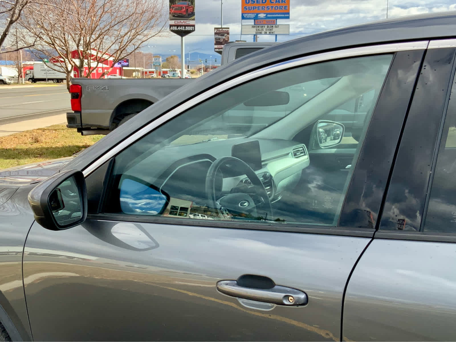 Used 2022 Ford Escape SEL image 11