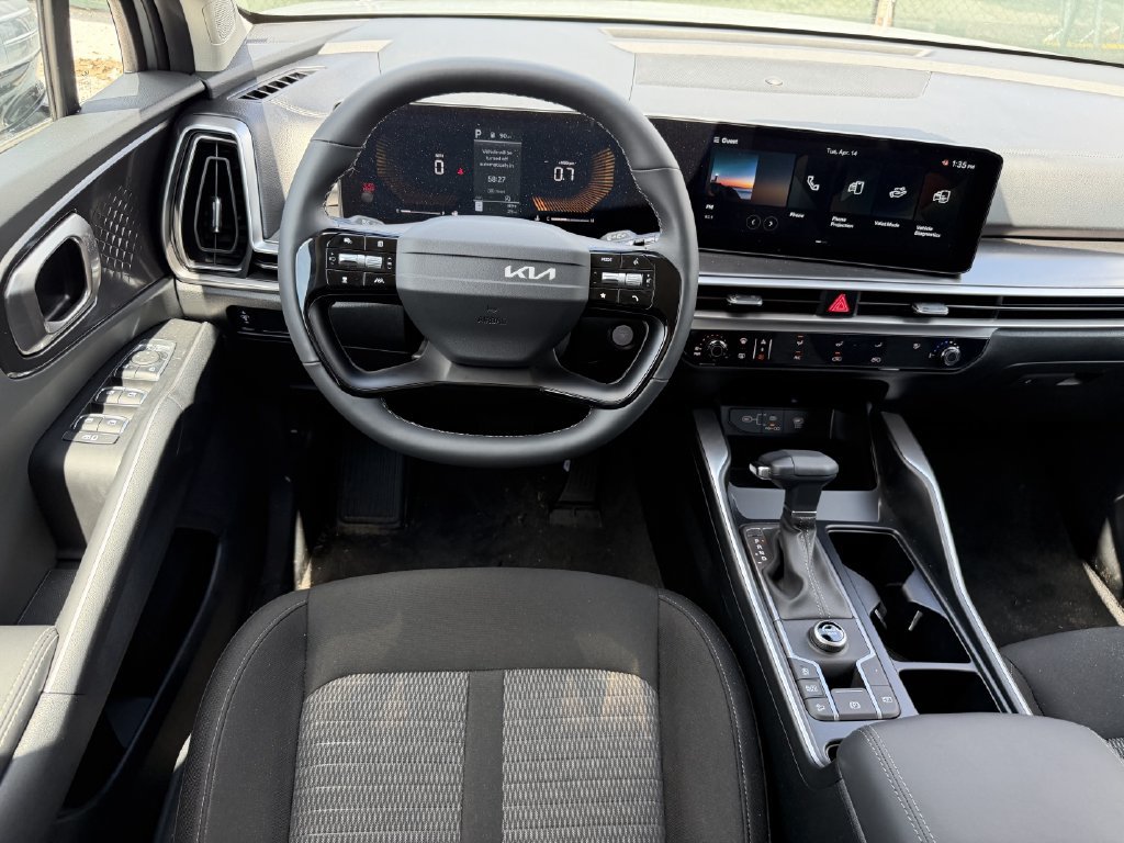 New 2026 Kia Sorento LX FWD image 11