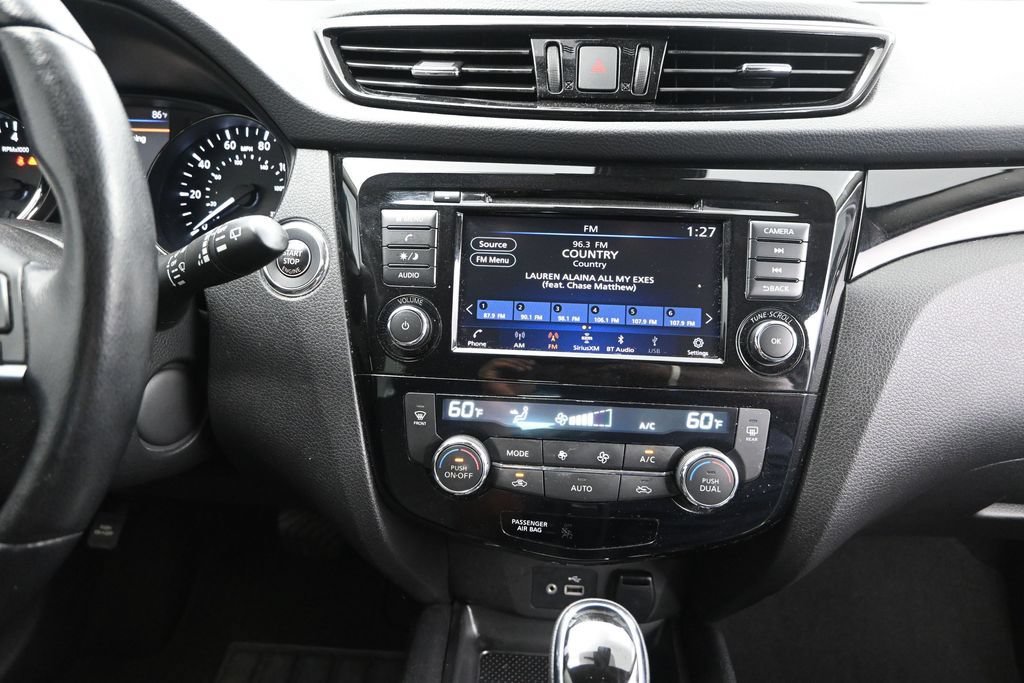 Used 2022 Nissan Rogue Sport SV FWD image 29