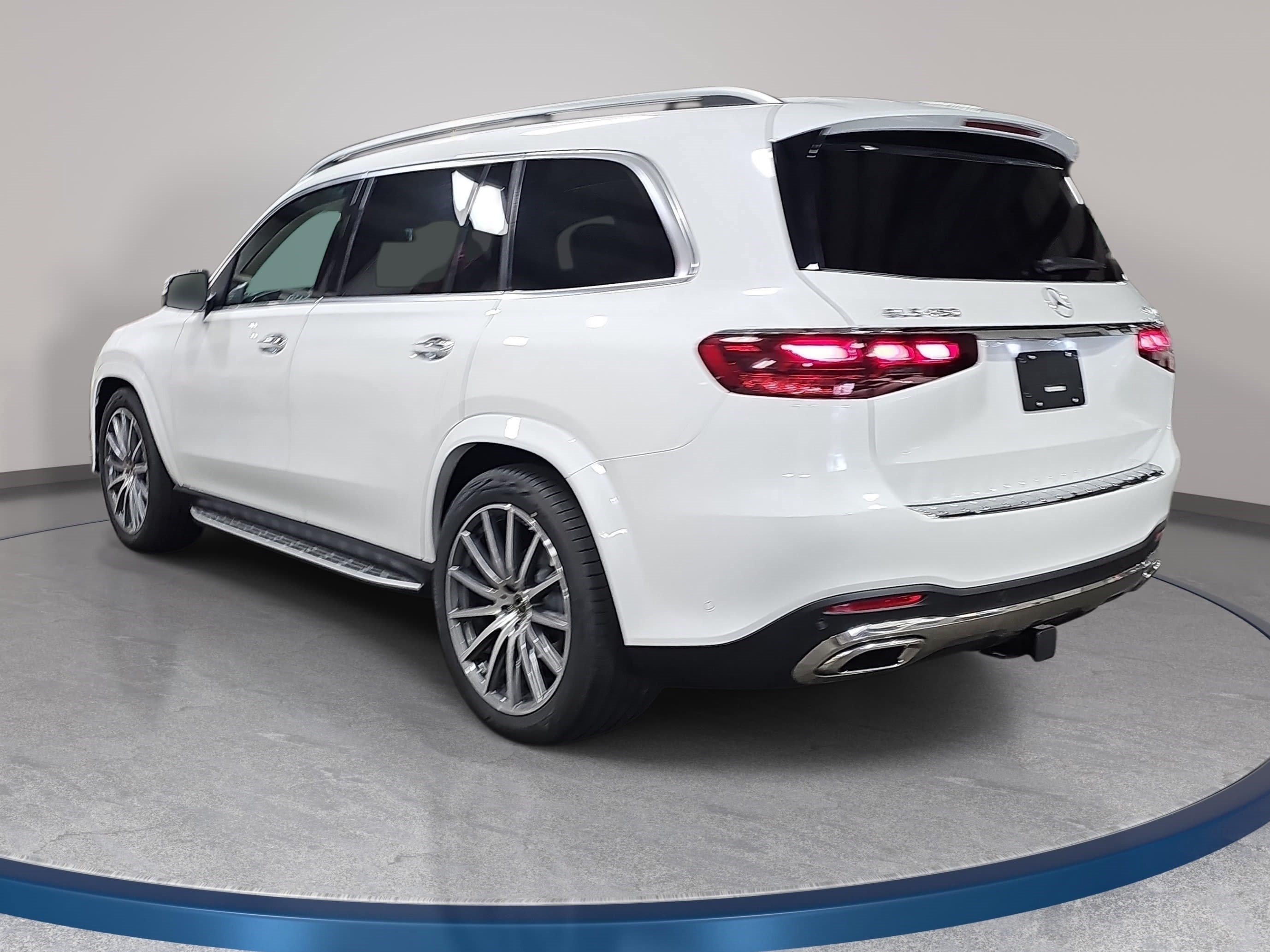 New 2026 Mercedes-Benz GLS 450 4MATIC image 7