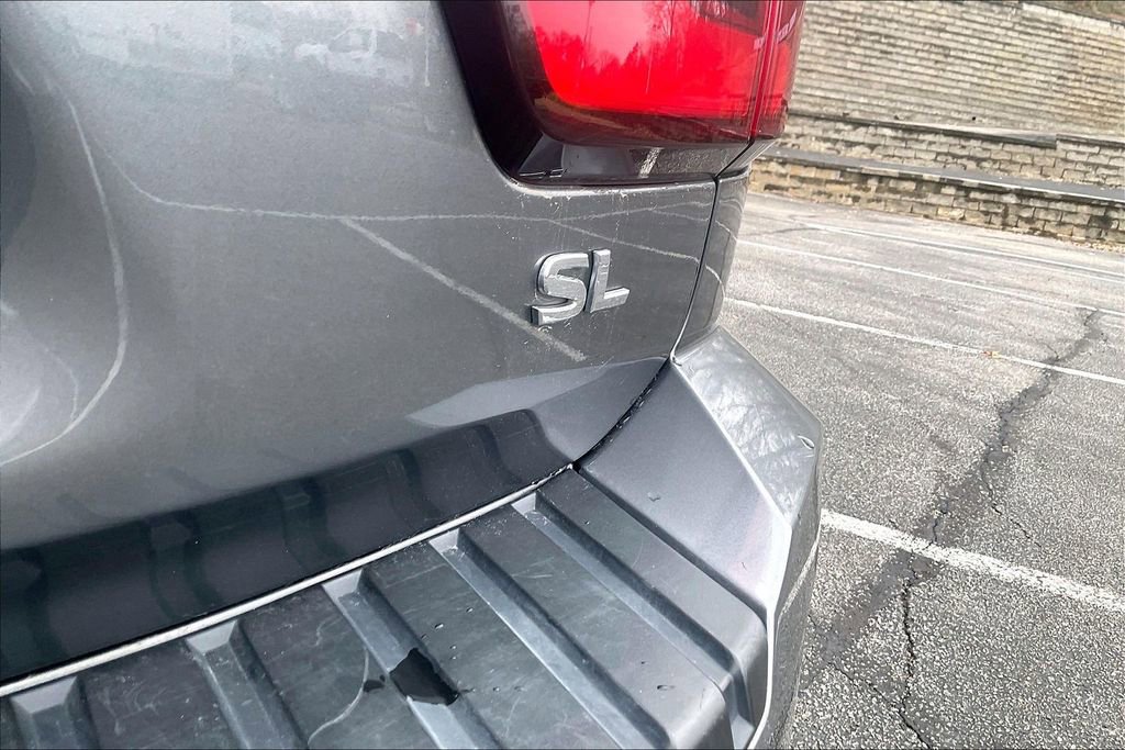 Used 2024 Nissan Armada SL w/ Captain's Chairs Package image 7