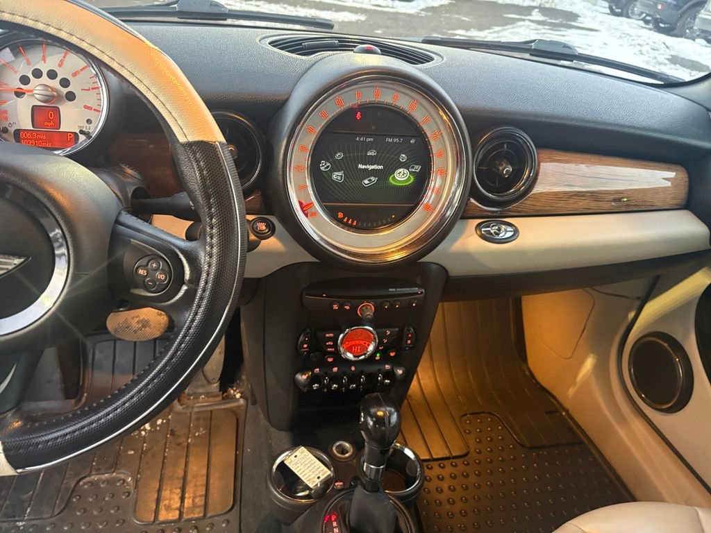 Used 2012 MINI Cooper Convertible image 15